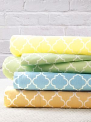 Platinum 400 TC Tile Print Comforter, Sham & Sheet