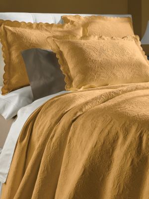 Royal Matelasse Bedding