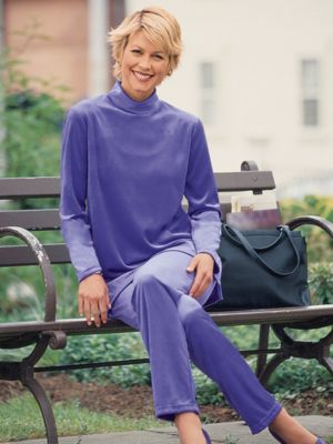 Mock-Neck Velour Pants Set