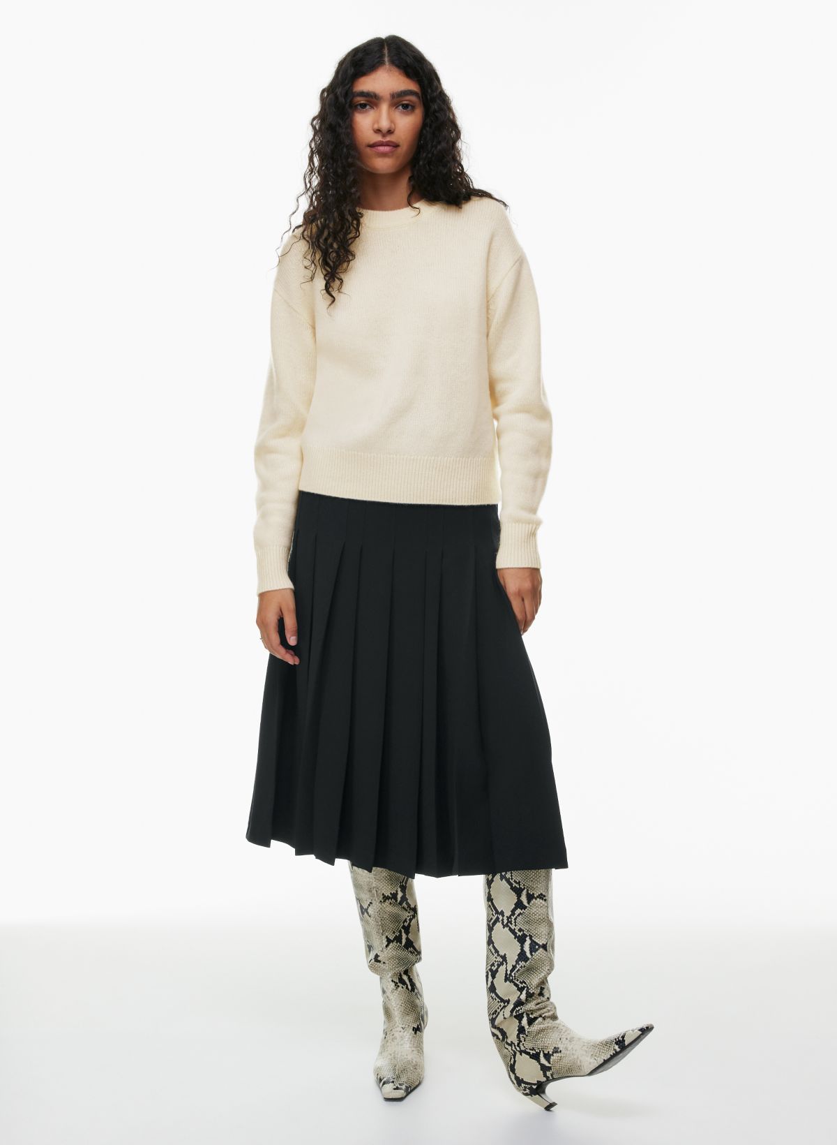 Wilfred LUXE CASHMERE MARIA SWEATER | Aritzia CA