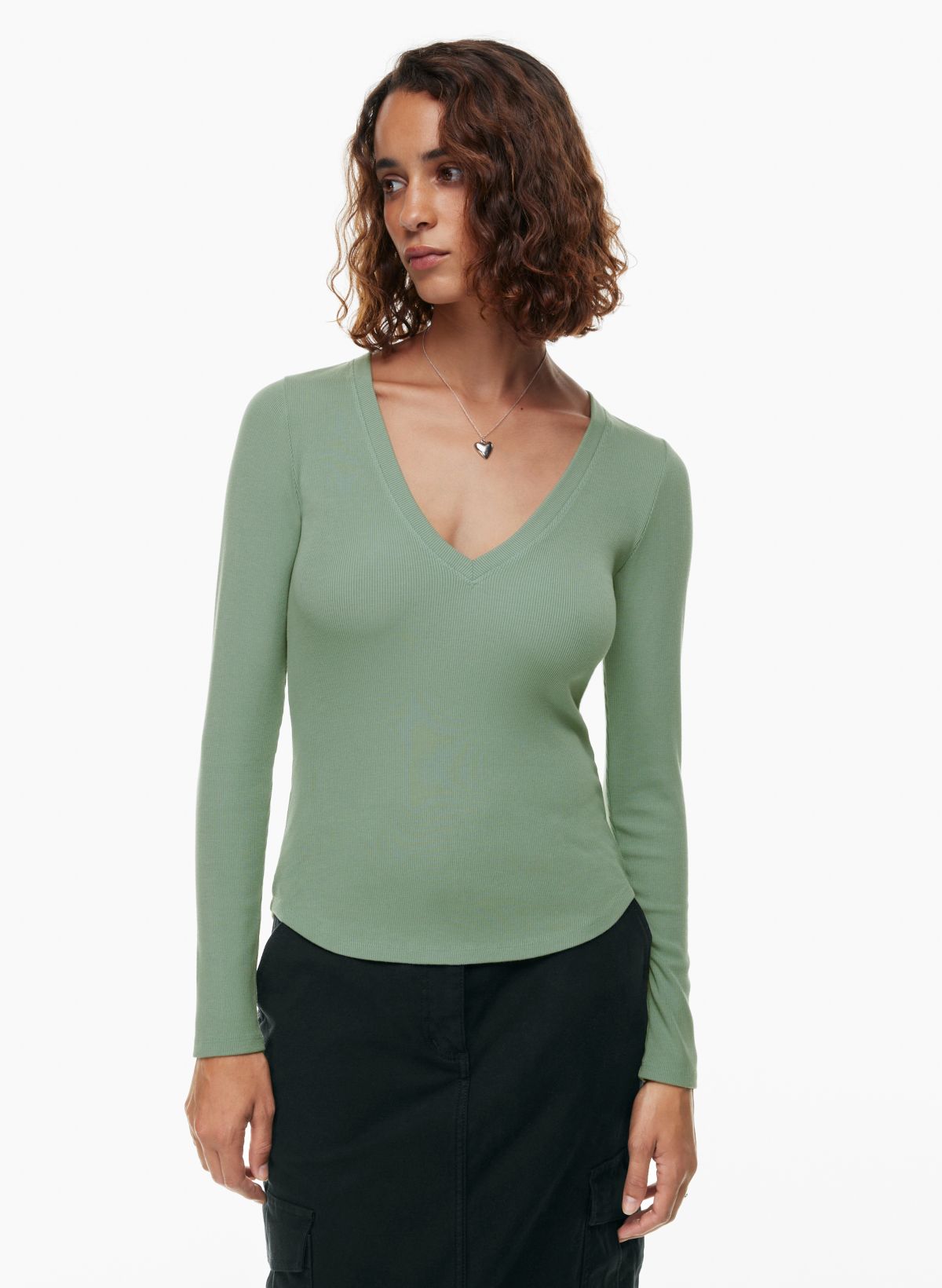 Wilfred Free STELLAR V-NECK LONGSLEEVE | Aritzia CA