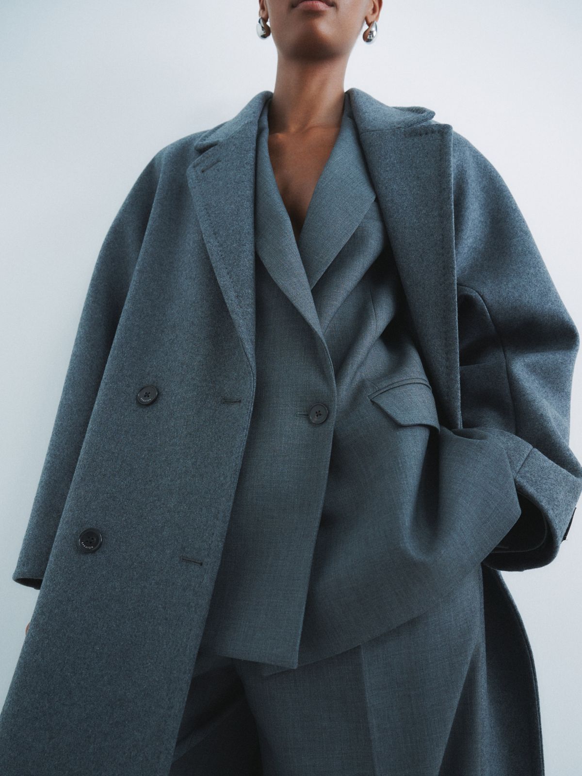 Aritzia 2025 leibovitz coat