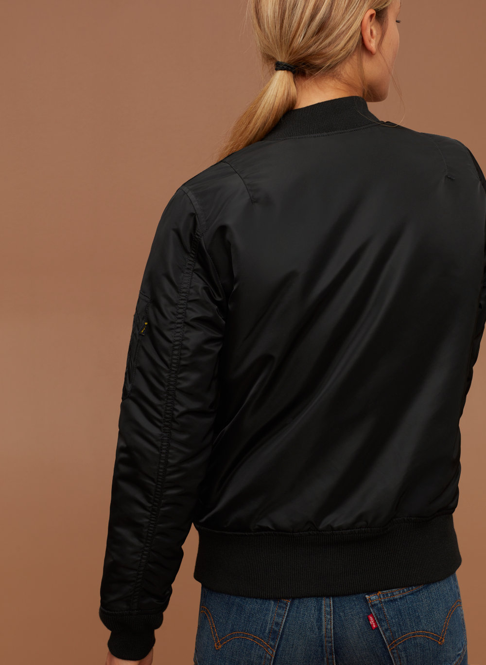 Alpha Industries MA–1 W BOMBER JACKET | Aritzia