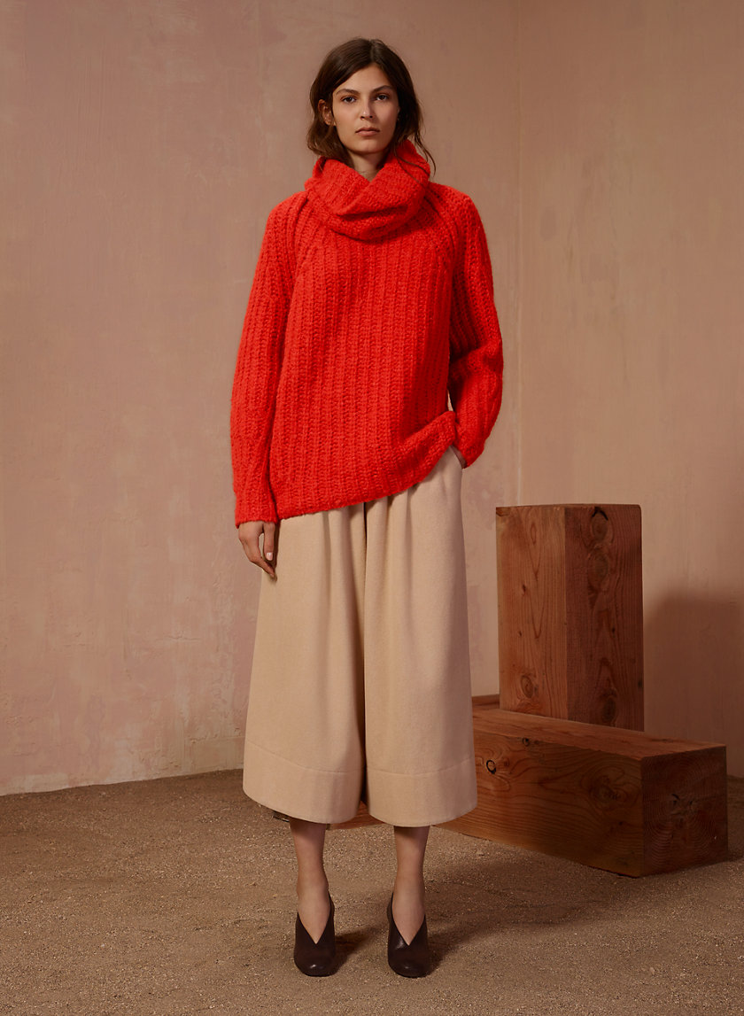 Le Fou by Wilfred MARTINE SWEATER | Aritzia