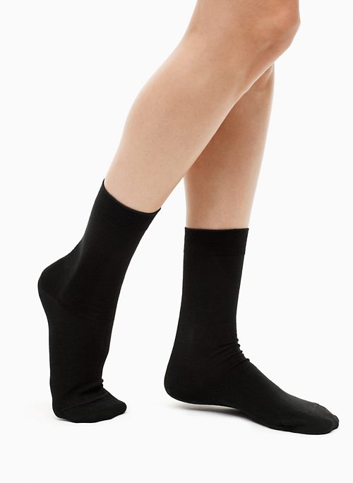 Women's Socks | Aritzia