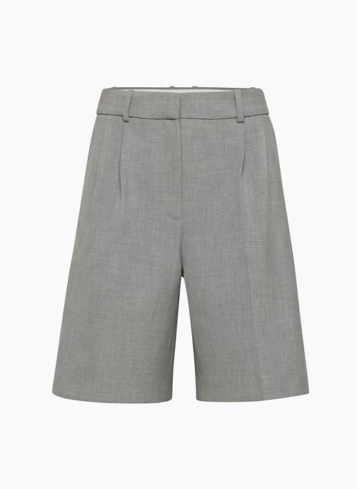 PLEATED BERMUDA SHORT - Softly structured pleated bermuda shorts