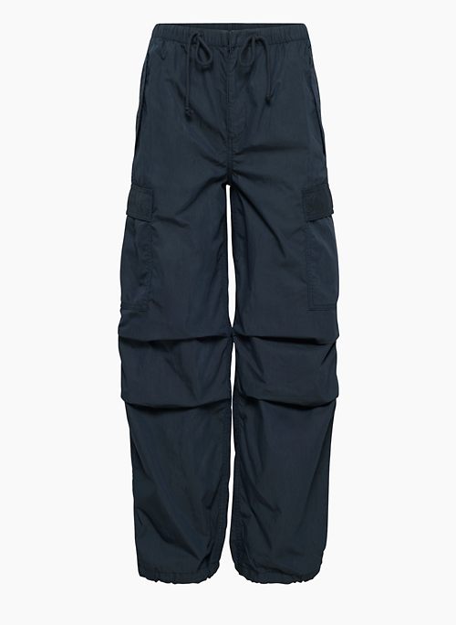 SQUAD POCKET PARACHUTE PANT - Oversized cotton cargo parachute pants