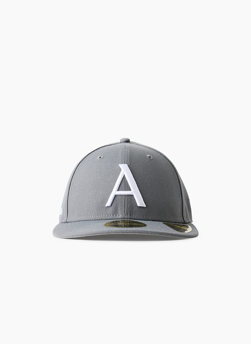 NEW ERA X ARITZIA 59FIFTY BASEBALL CAP - New Era x Aritzia low-profile unisex baseball cap