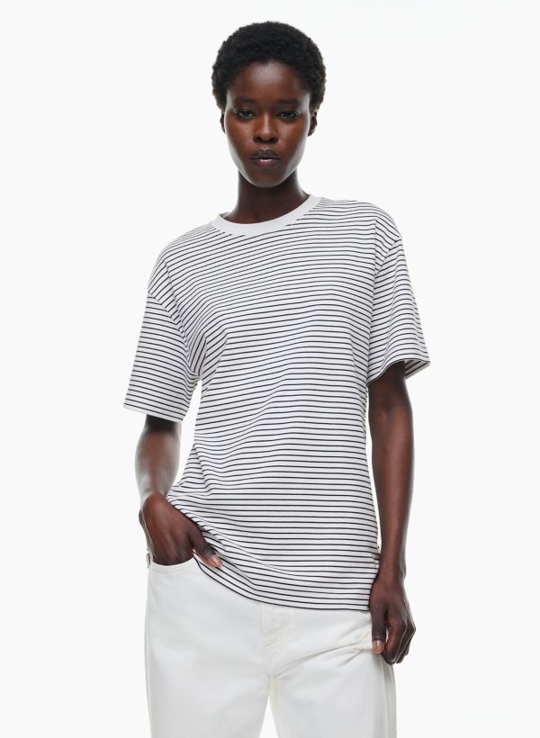  Yoyorule Women's T-shirtsCrewneck Short Sleeve Basic Tops Shirt  Layering Tee Long Sleeve White : Ropa, Zapatos y Joyería