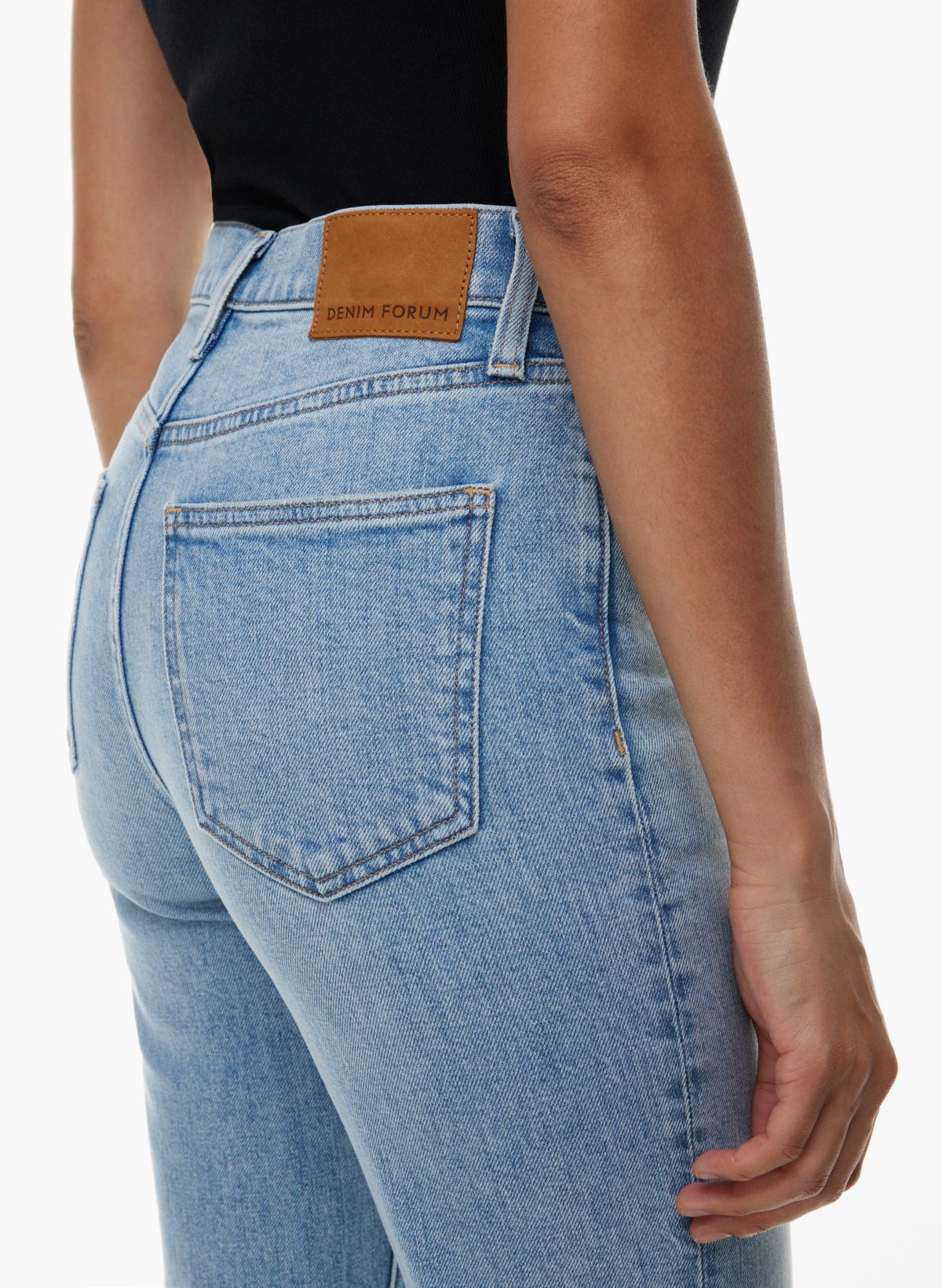 Denim Forum THE ARLO HI-RISE STRAIGHT JEAN | Aritzia CA