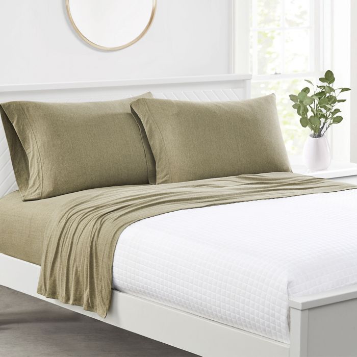 Set de sábanas individuales de algodón Simply Essential™ color verde oliva  | Bed Bath & Beyond México