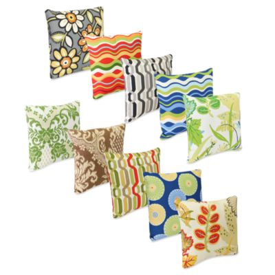 bed bath and beyond throw pillows