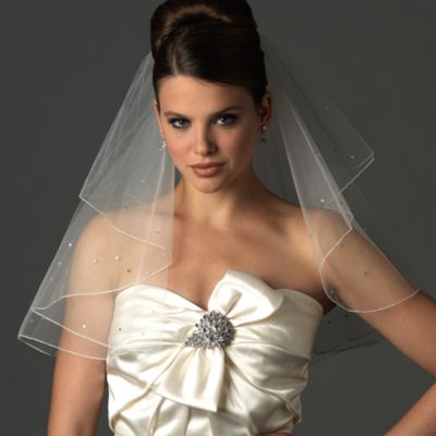 Buy Swarovski Crystal Edge Shoulder-Length 2-Layer Bridal Veil in Ivory ...