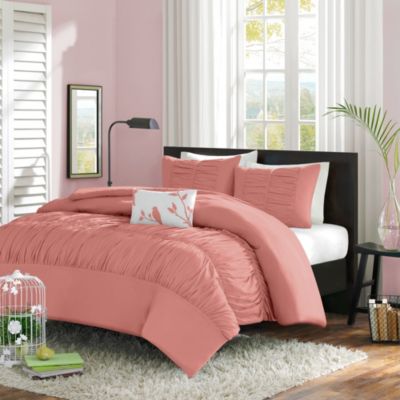 Mirimar Comforter Set in Peach - Bed Bath & Beyond