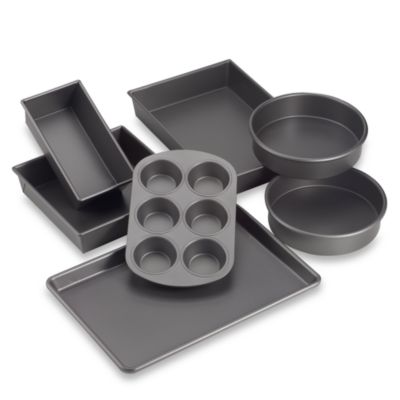 Chicago Metallic™ Professional Non-Stick 7-Piece Metal Bakeware Set ...