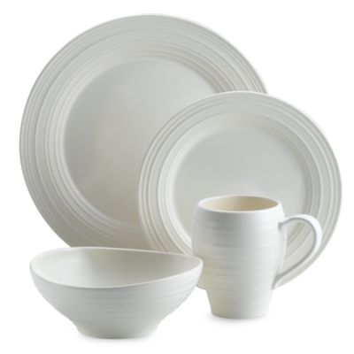 Mikasa&reg; Swirl 4-Piece Place Setting in White