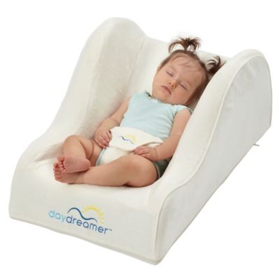 Dex DayDreamer™ Infant Sleeper Seat in Ecru - Bed Bath & Beyond