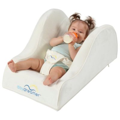 Dex DayDreamer™ Infant Sleeper Seat in Ecru - Bed Bath & Beyond