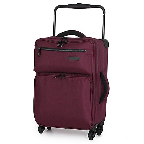 it Luggage World's Lightest® 22-Inch 4-Wheel Expandable Carry On ...
