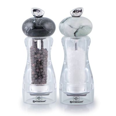 le creuset 2 piece salt and pepper mill se