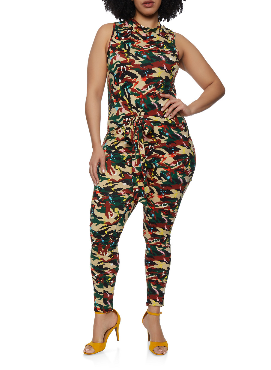 Plus Size Tie Front Top and Leggings
