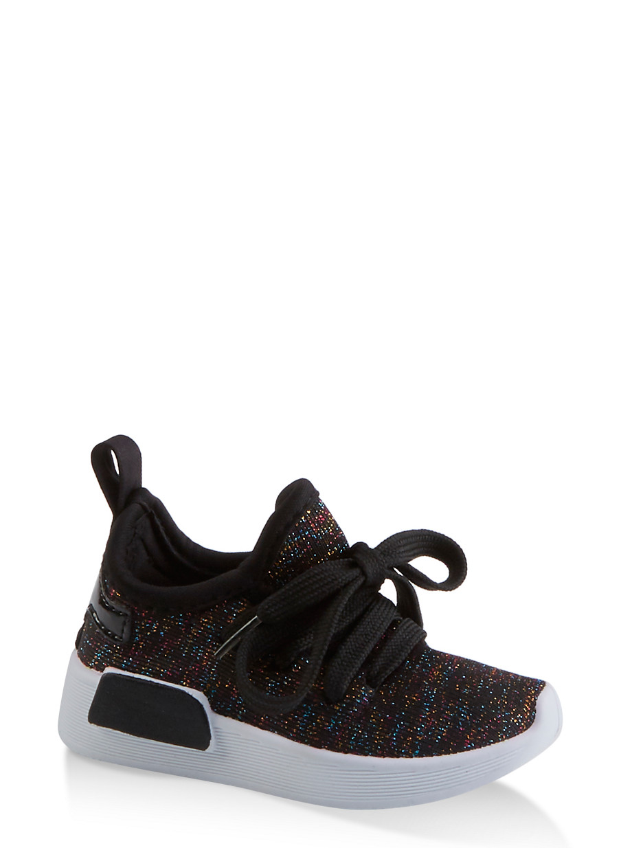 girls athletic sneakers