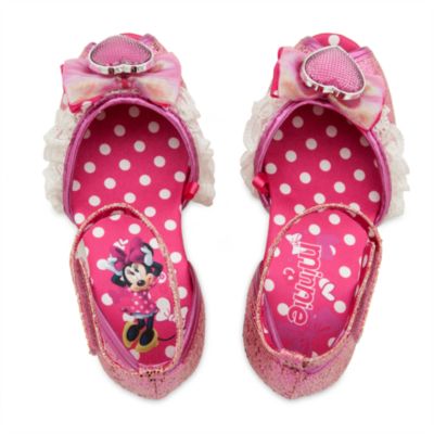 minnie mouse dressing up shoes