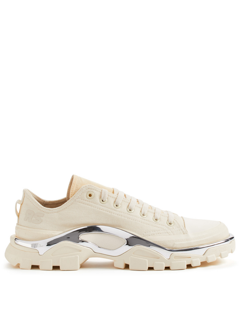 simons shoes canada