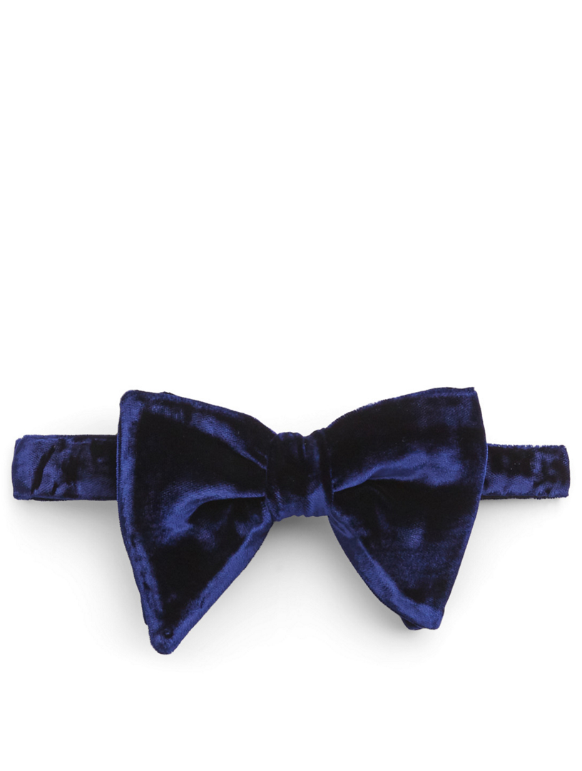 TOM FORD Velvet Bow Tie | Holt Renfrew Canada