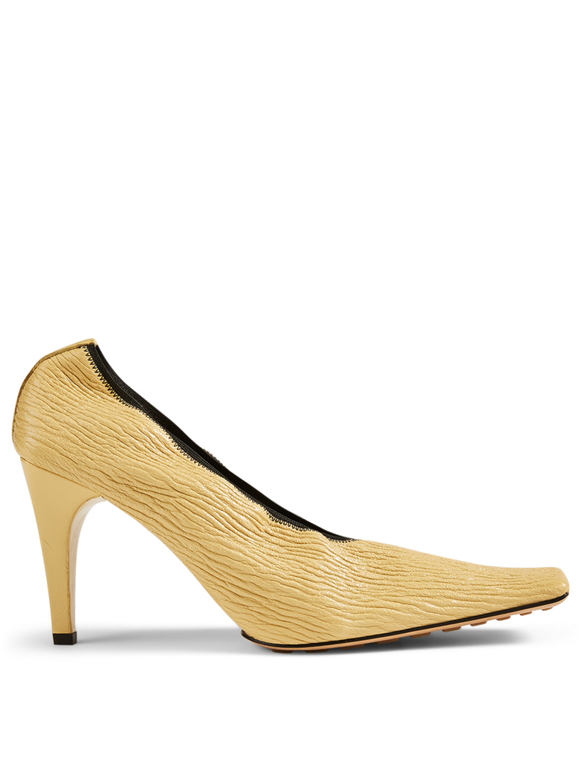 beige pumps canada