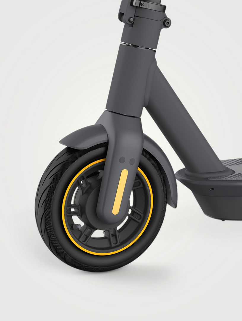 SEGWAY Ninebot KickScooter MAX G30 Powered by SEGWAY | Holt Renfrew Canada