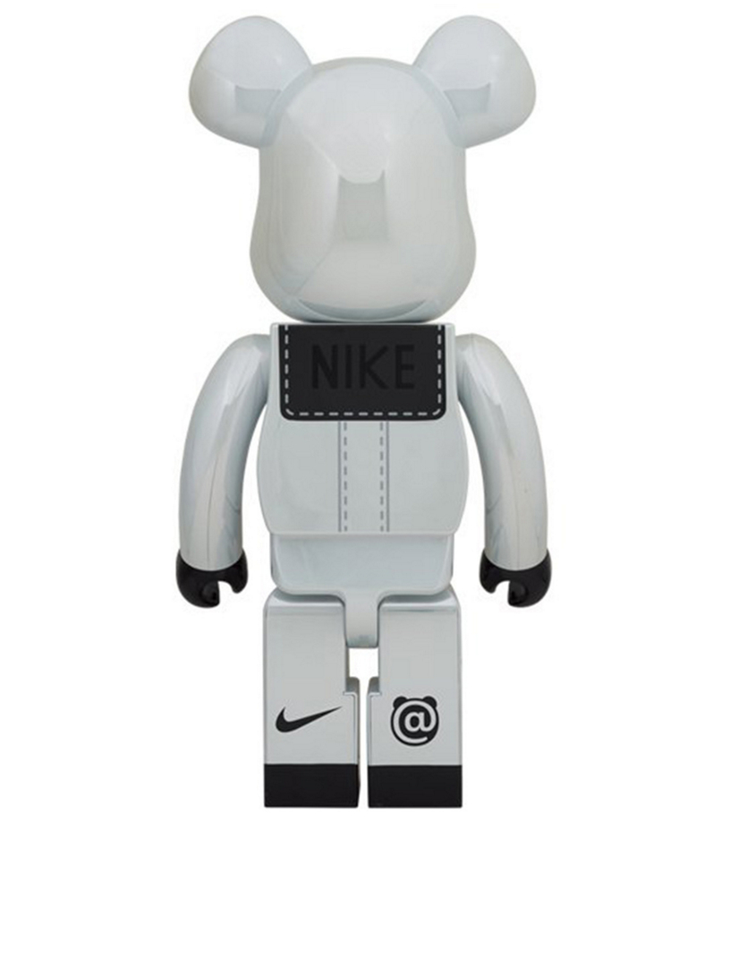 bearbrick nike sb white