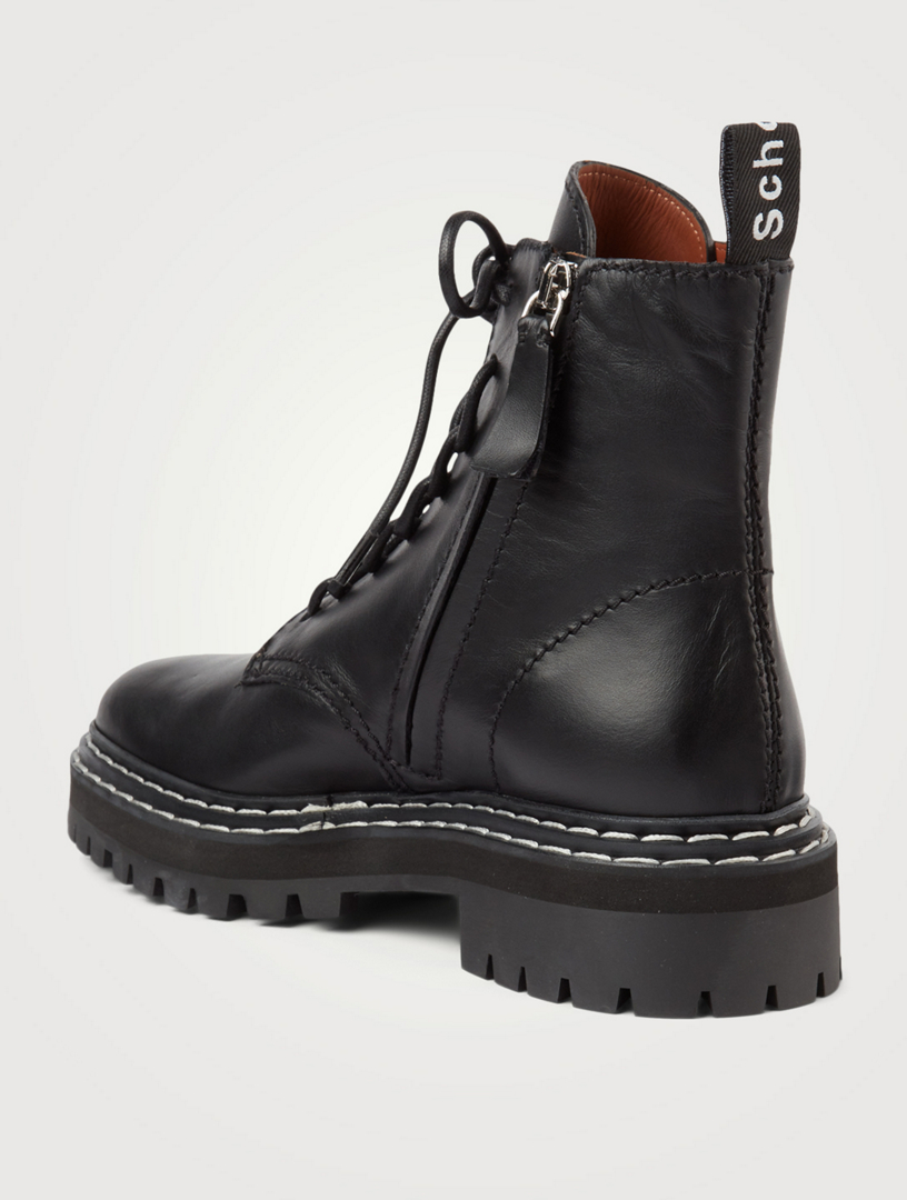 leather lug