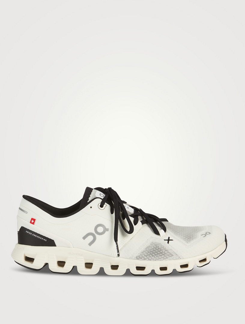 Cloud X 3 Sneakers