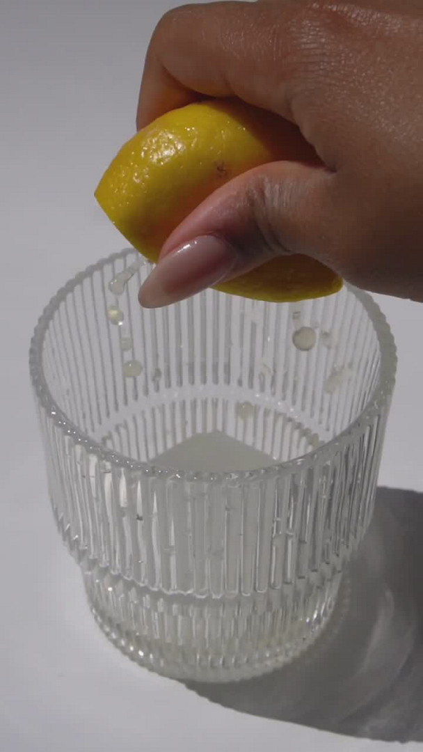 APHINA Élixir de collagène marin au fruit de la passion Holt Renfrew