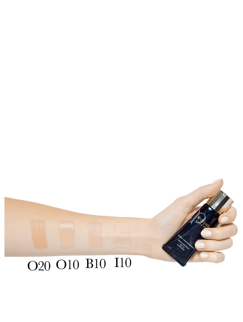 CLÉ DE PEAU BEAUTÉ Radiant Cream Foundation SPF 24 Holt Renfrew Canada