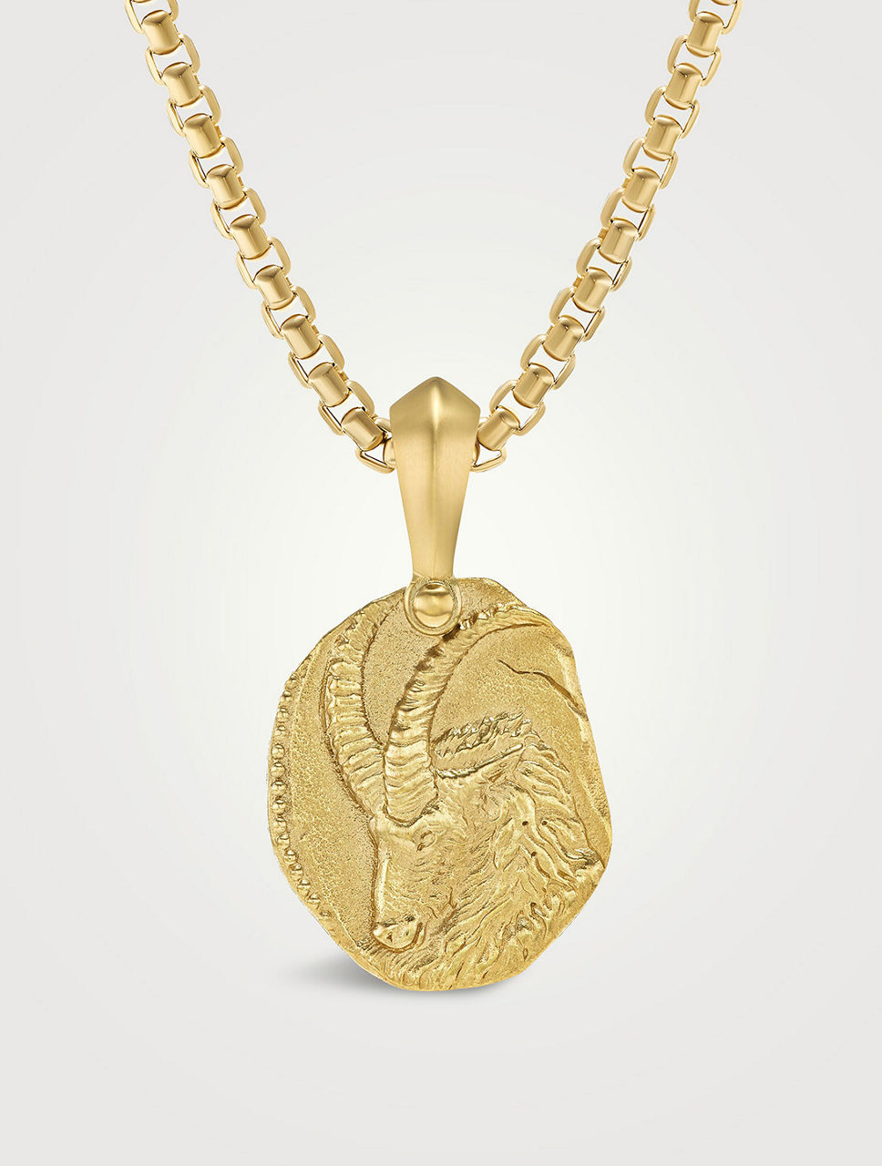Capricorn Amulet In 18k Yellow Gold
