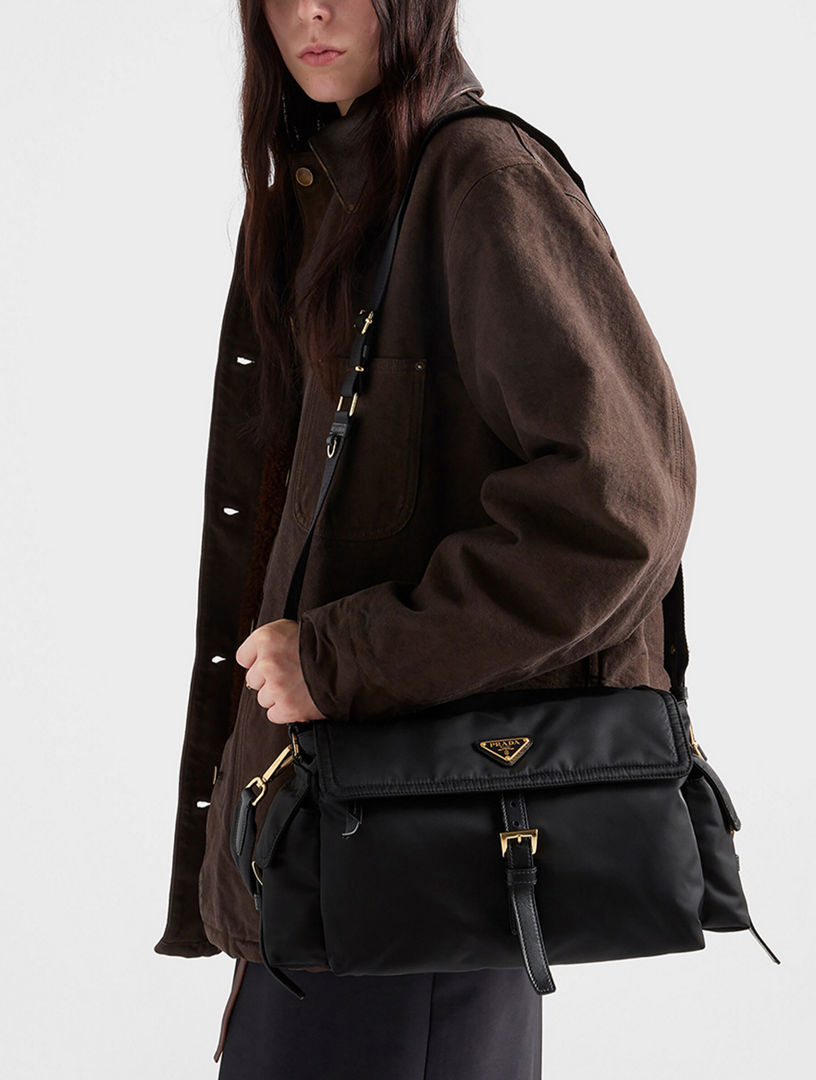ショルダーバッグ・ポシェット Prada logo-detailed Re-Nylon large shoulder bag PRADA Prada Explore Large Re-nylon Shoulder Bag | Holt Renfrew