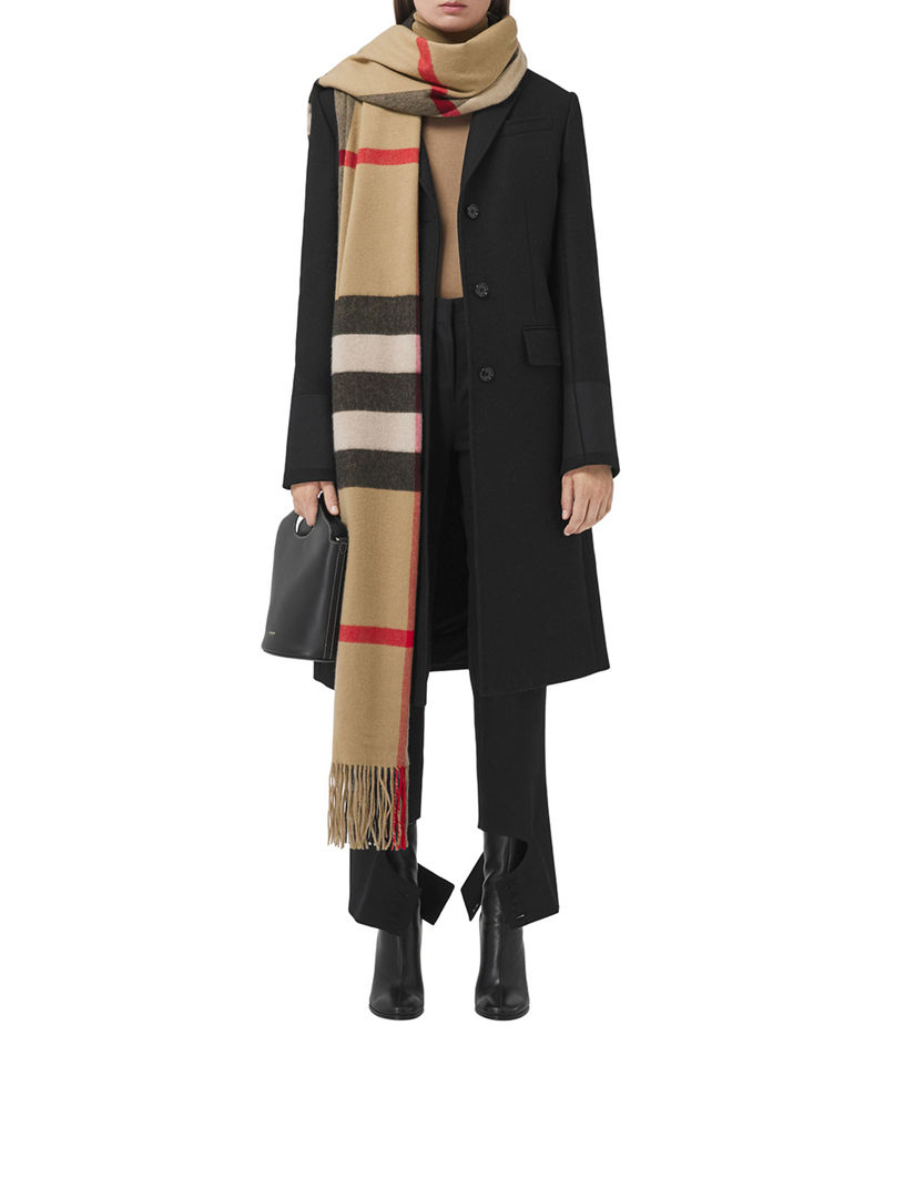 Burberry large cheap classic cashmere scarf