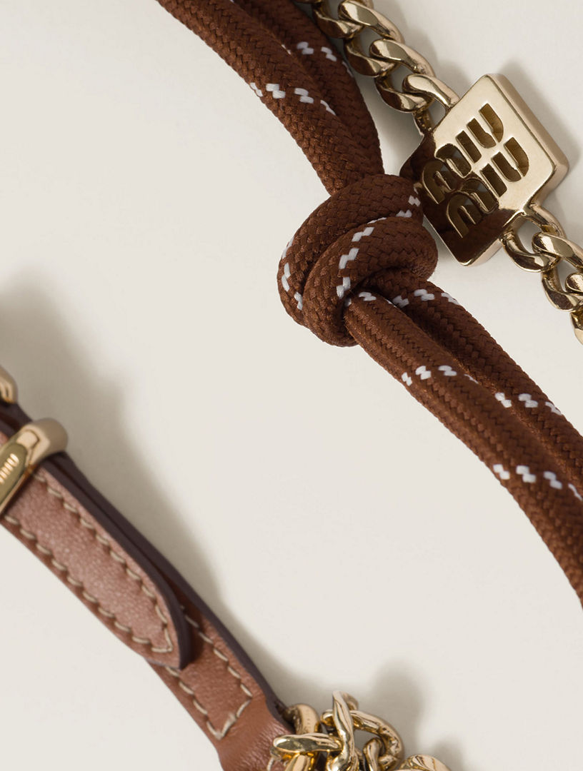 ★ギフトにも★【MiuMiu】ロゴ入り レザー トリック ◇完売必至◇【MiuMiu】レザー トリック