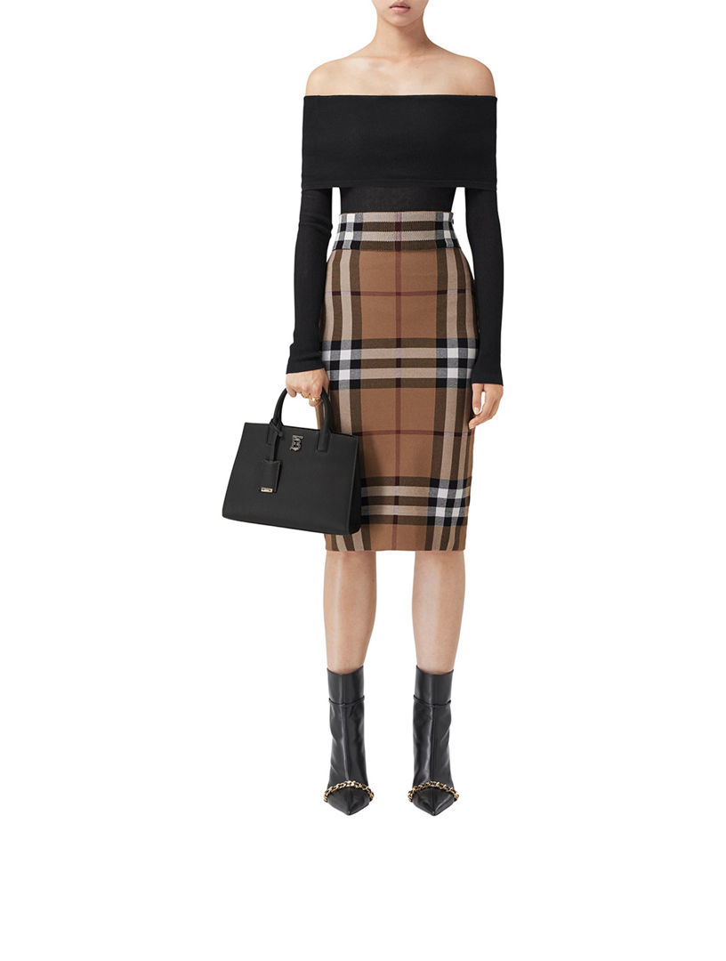 Burberry hotsell silk skirt