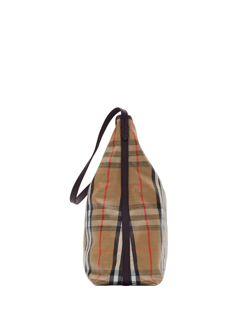 ハンドバッグ Burberry Embroidered Canvas Highlands Handba Burberry Embroidered Canvas Highlands Handbag | eBay