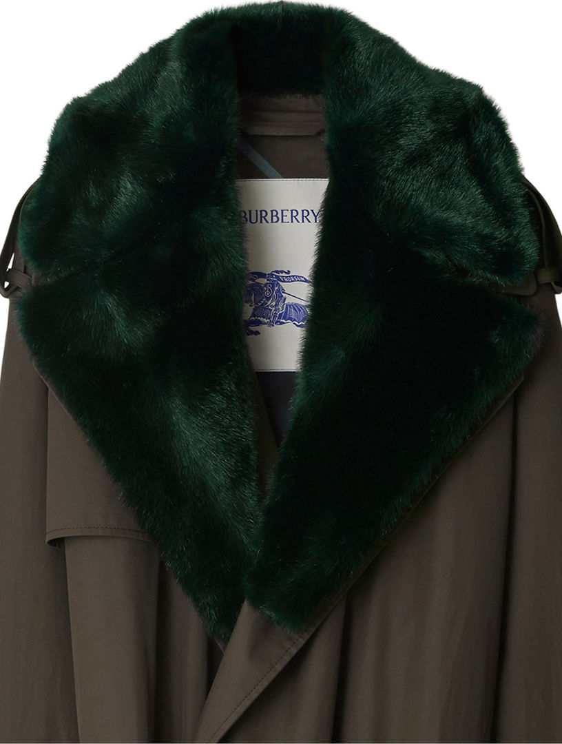 Burberry coat hot sale fur collar