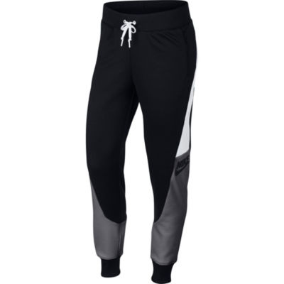 nike jogger pants womens