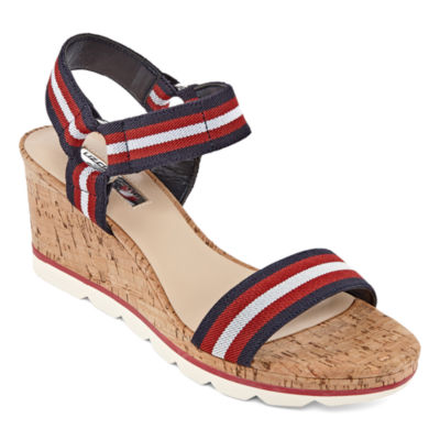 liz claiborne flat sandals