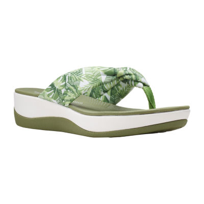 arla glison flip flop
