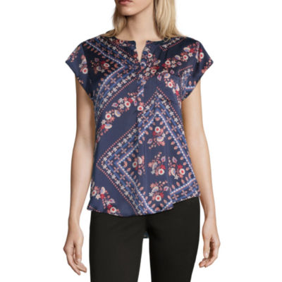 Liz Claiborne Short Sleeve Split Crew Neck Woven Blouse