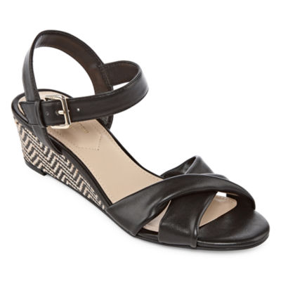 jcpenney wide width sandals