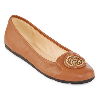 liz claiborne shoes flats