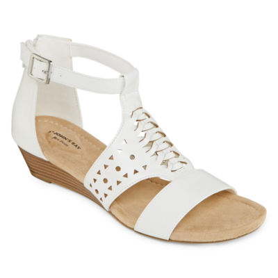 the bay womens sandals
